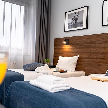 Sleep Port B&B - Bezplatny Parking Gdansk Exterior foto